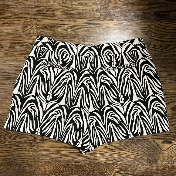 Nicholas Zebra Pattern Brocade Shorts - Picture 2 of 3